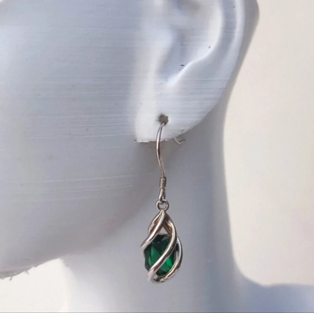Cage Earrings - Picture 2 of 3